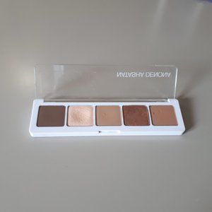 Natasha Denona Camel eyeshadow